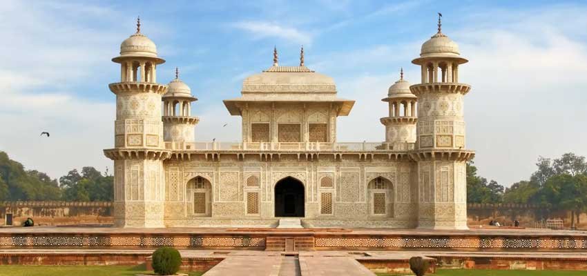 Golden Triangle Tour 6 Days/5 Nights