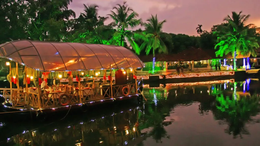 Kerala-Backwaters